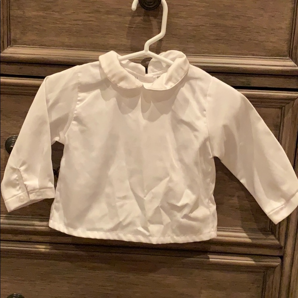 Peter Pan collar shirt